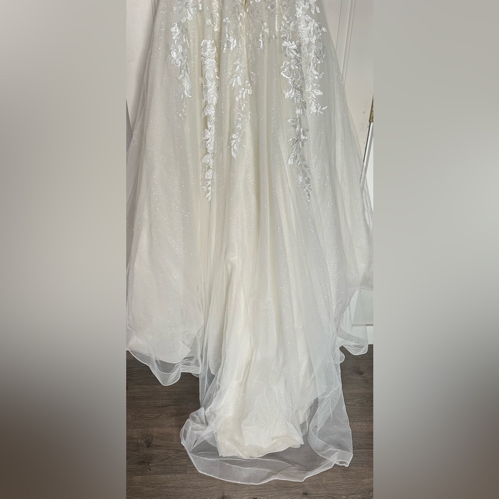 Andrea & Leo Couture Wedding Dress‎ 12 Floral Embellished Sparkles Corset Back. - Picture 6 of 14